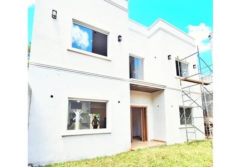 Venta de CASA en Luque, Central