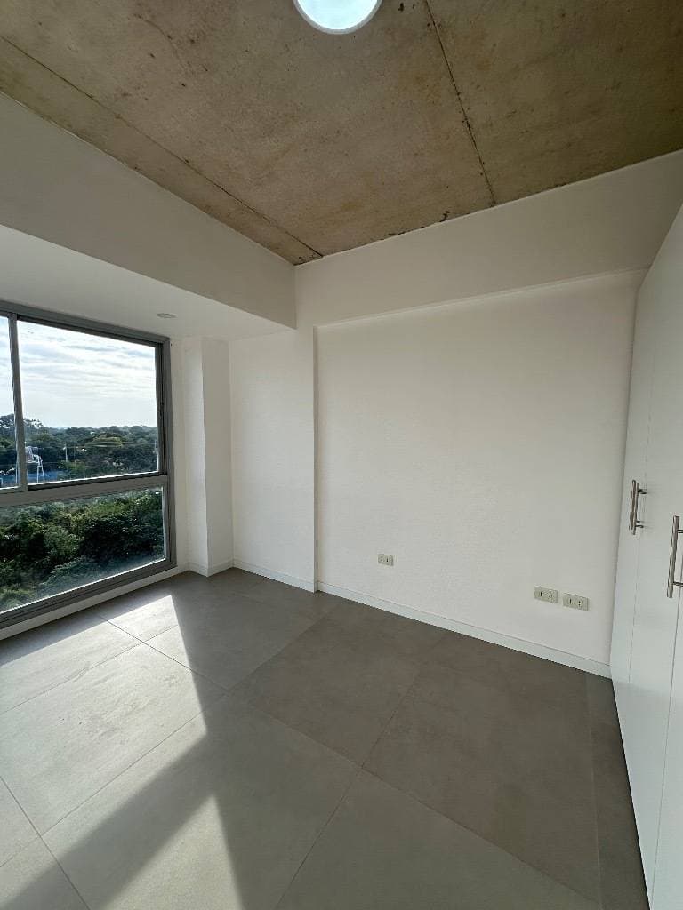 Departamento de tres dormitorios en terrazas de laurelty-Luque, foto 4