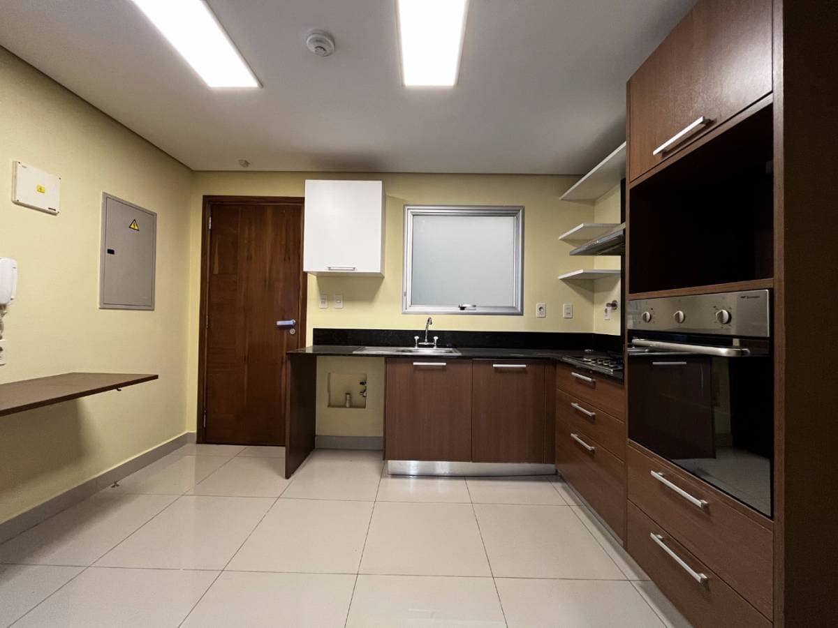En venta departamento de 3 dormitorios en el barrio Las Mercedes, foto 4