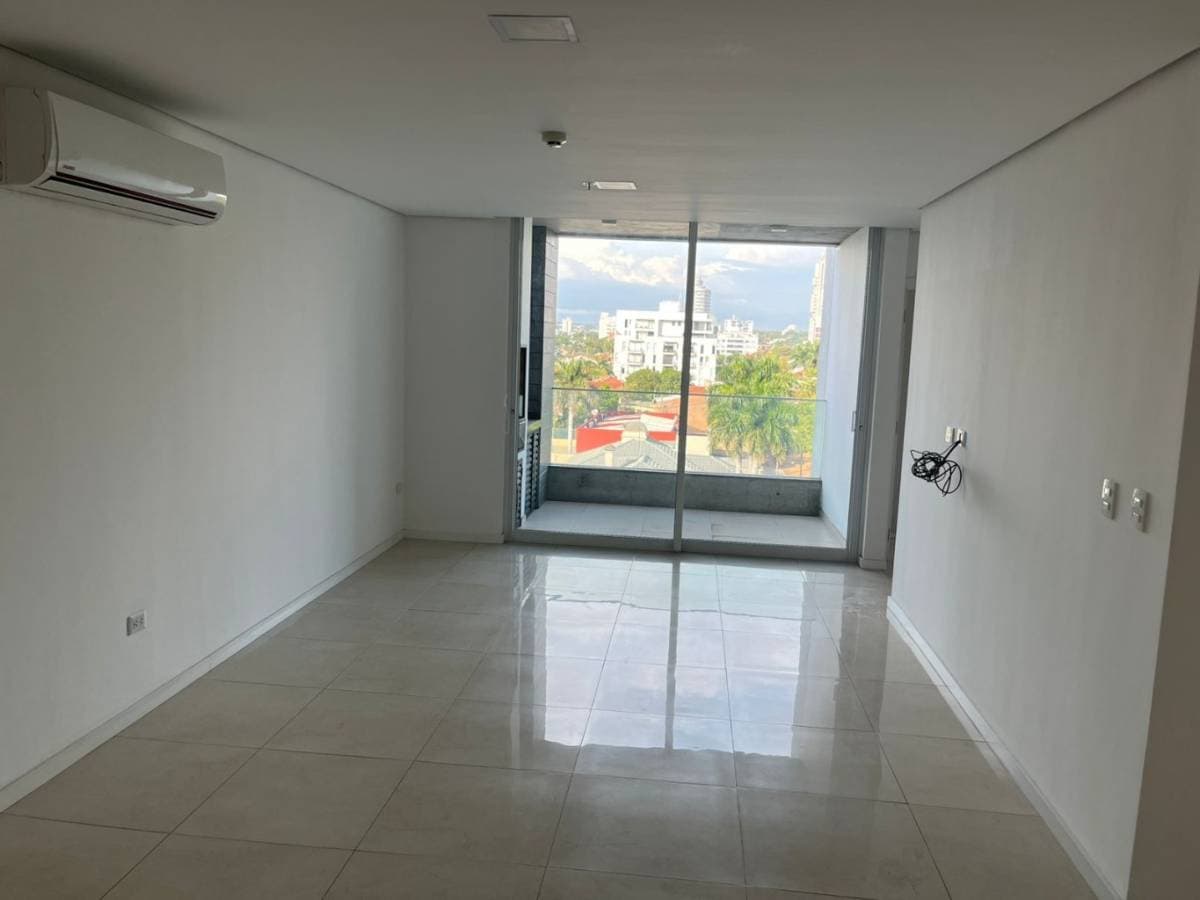 Departamento 3 dormitorios – edificio altamira Ycuá Satí, foto 2