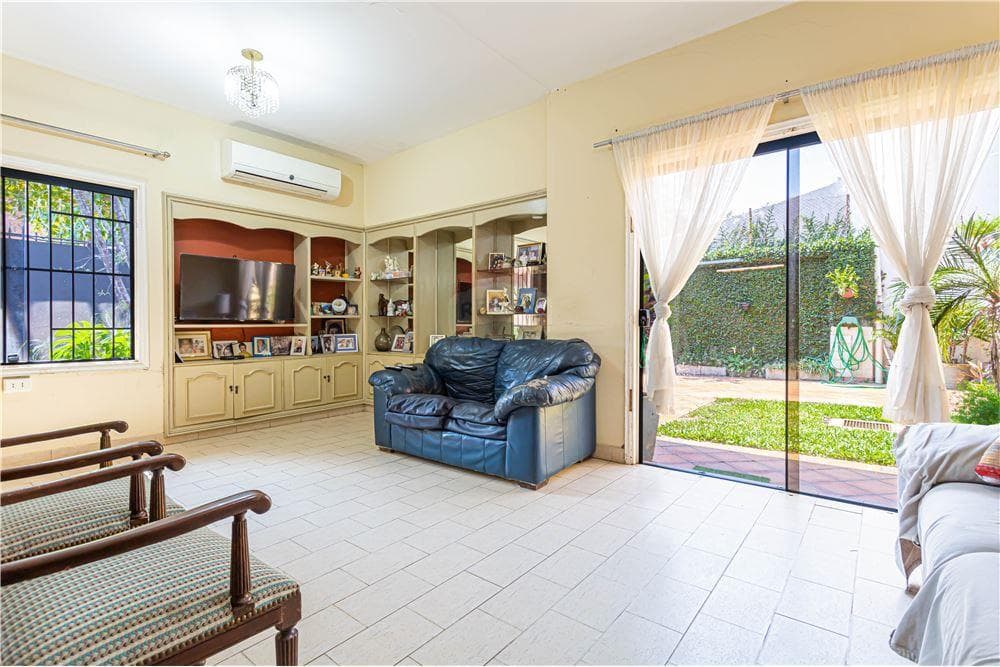 Casa - Venta - Asunción Barrio Jara, foto 2