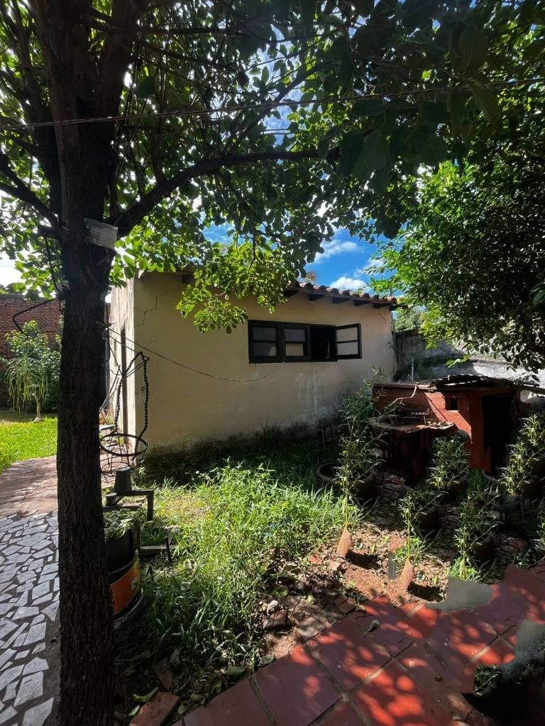 Casa tipo chalet en Barrio Jara, frente a Plaza Acosta, foto 2