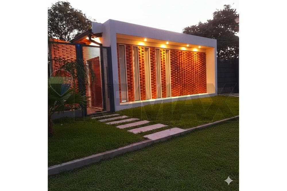 Venta-amplia Residencia San Bernardino(los Alpes), foto 1