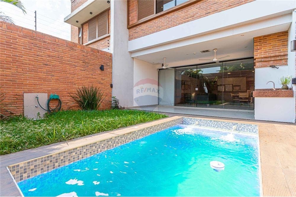 Triplex - Alquiler - Villa Morra, Paraguay — foto 2