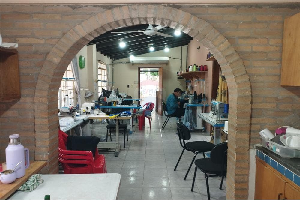 Amplia Casa en Alquiler en Asunción B° Republicano — foto 5