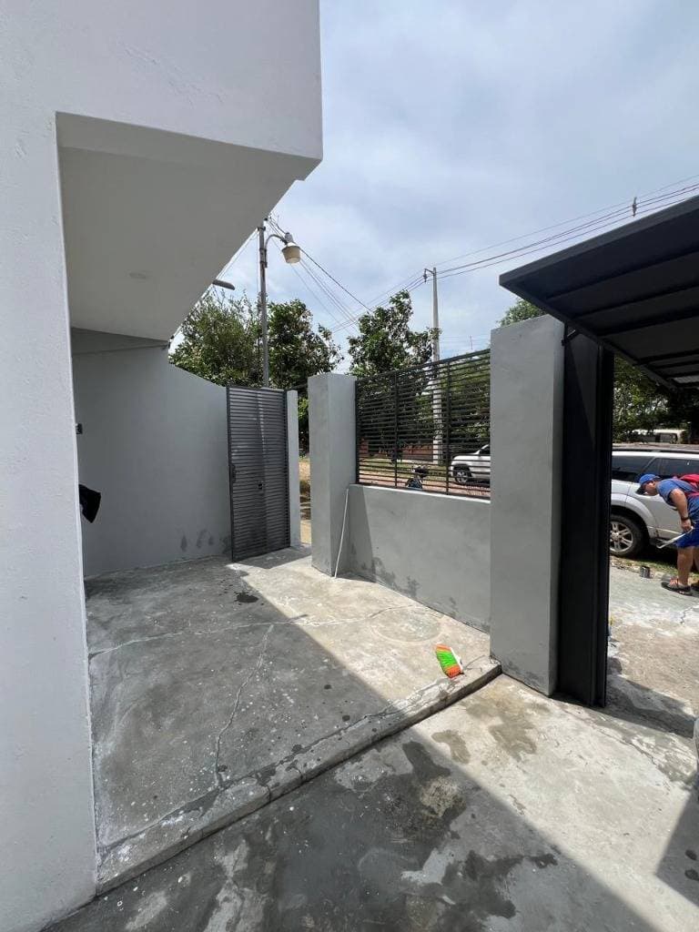 Dúplex de 3 dormitorios en alquiler – Villa Elisa Centro, foto 2