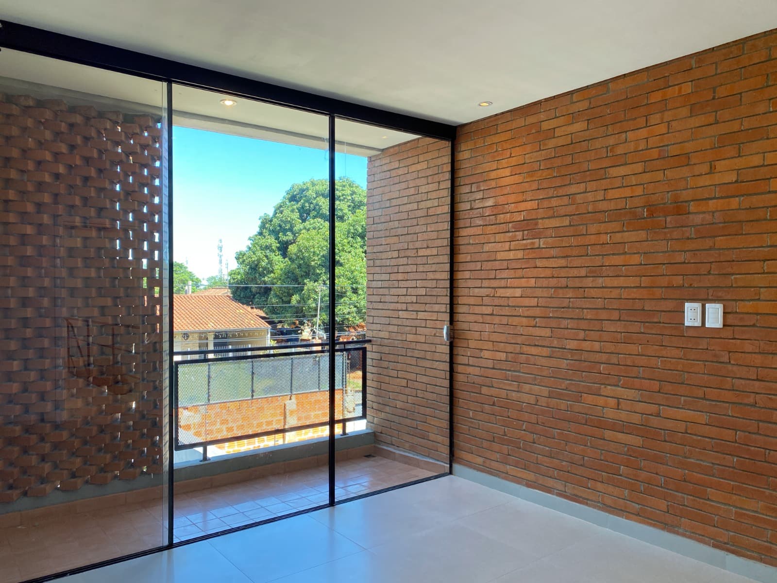 Duplex en Luque cuarto barrio, foto 3