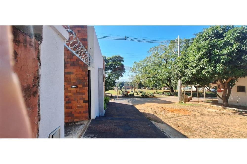 Vendo casa en Luque barrio Primavera ✨