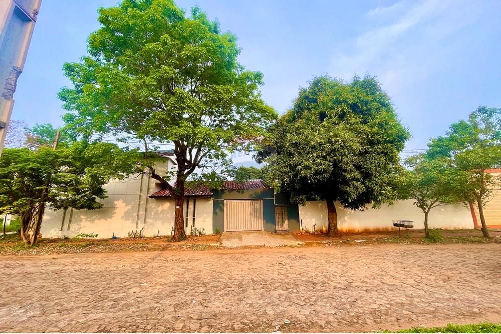 Casa - Alquiler - Luque, Paraguay, foto 4
