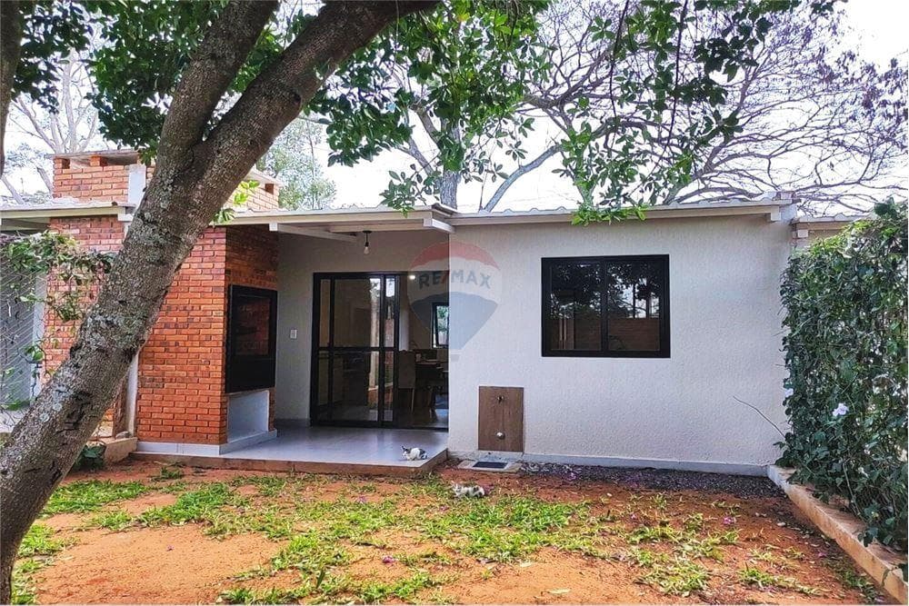 Casa tipo duplex moderna en areguá, foto 3