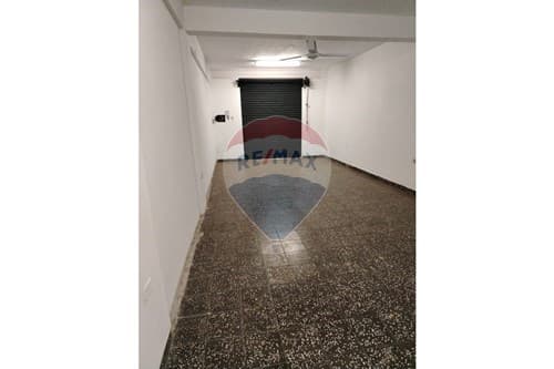 Alquilo salon comercial 3.75x7.25 Ñemby