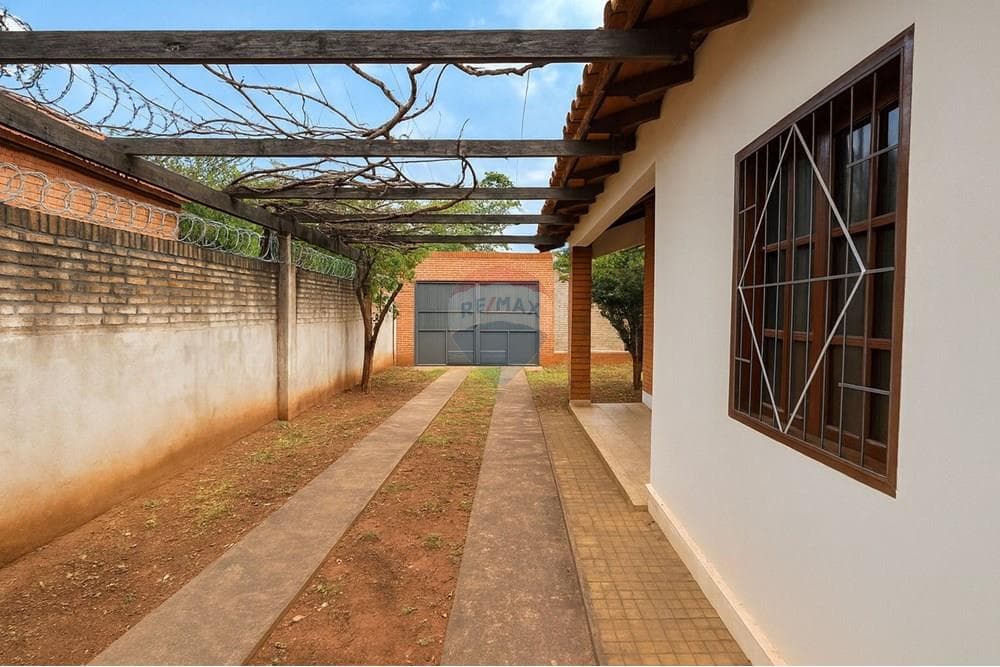 Casa - Venta - San Lorenzo, Paraguay, foto 3