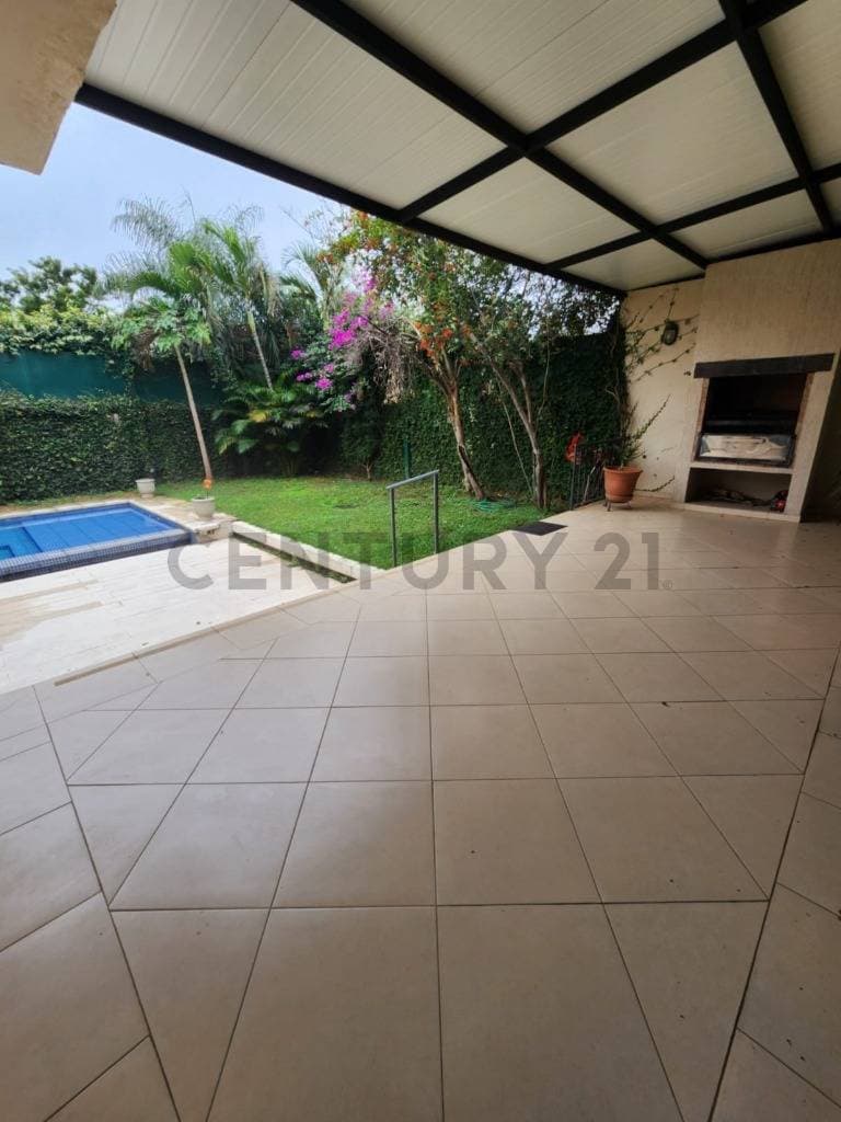 de Casa en Manorá, Asunción, foto 5