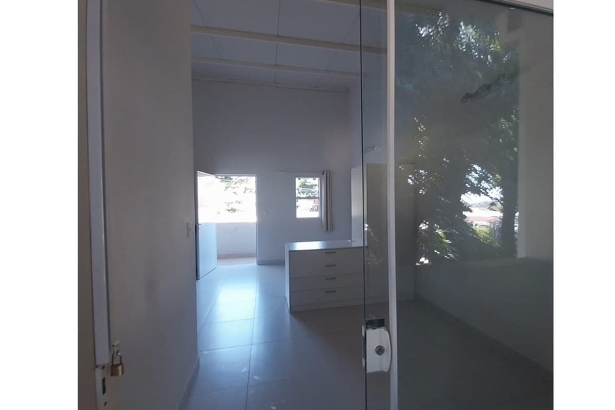 Departamento-Alquiler-Cerro Porteño, Estanzuela, Fernando de la Mora — foto 3
