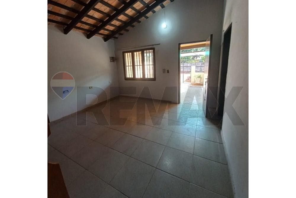 Casa - Alquiler - Ñemby, Central, Paraguay, foto 2