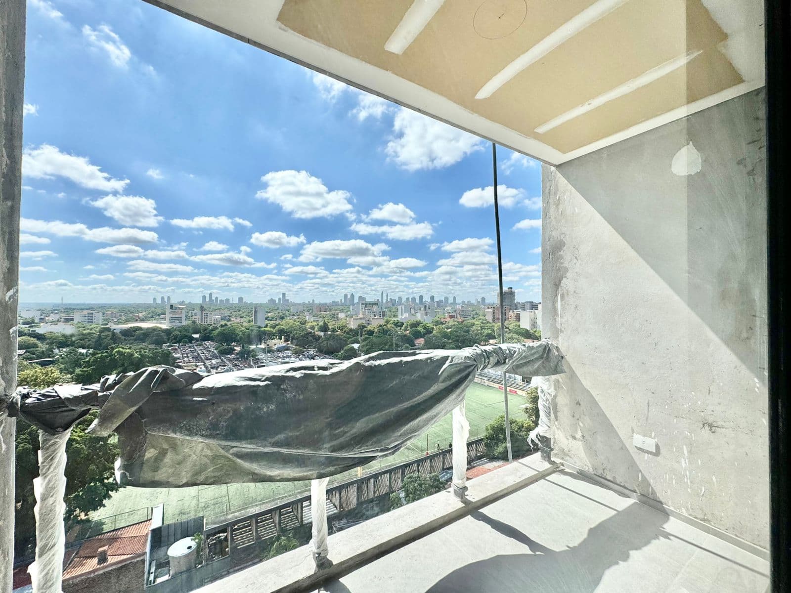 Monoambiente + cochera en Barrio. Recoleta, foto 2