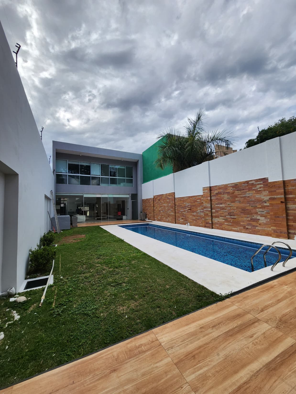 Minimalist luxury home for sale – ykua sati, Asunción