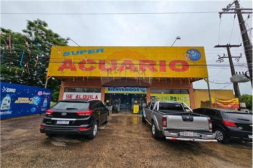 Amplio local comercial, foto 1