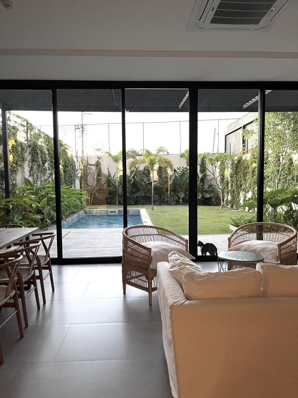 *hermosa residencia en condominio - zona colegio santa ana* — foto 1