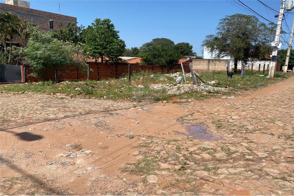 Terreno en Venta en Villa Elisa – Ideal para Construcción Residencial