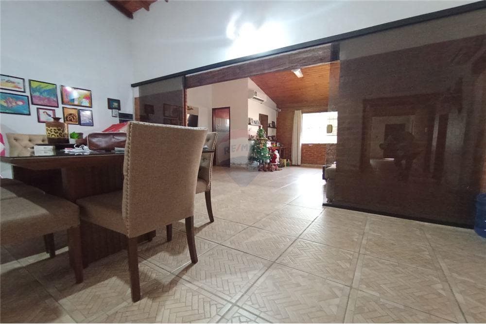 Casa en asuncion sobre asfalto zeballos cue, foto 3
