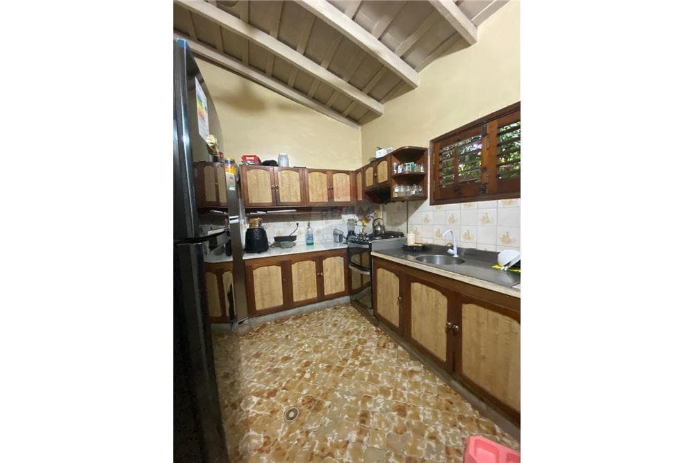 Amplia casa en Luque - laurelty, foto 3