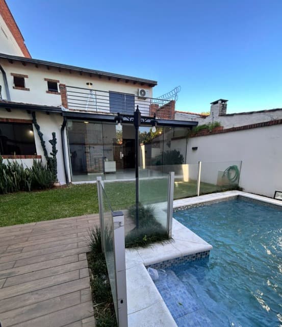 Hermosa Casa en alquiler en Lambaré, foto 2