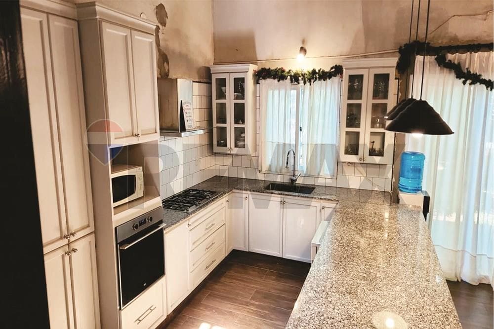Casa de 3 dormitorios en venta en Isla Bogado Luque, foto 3