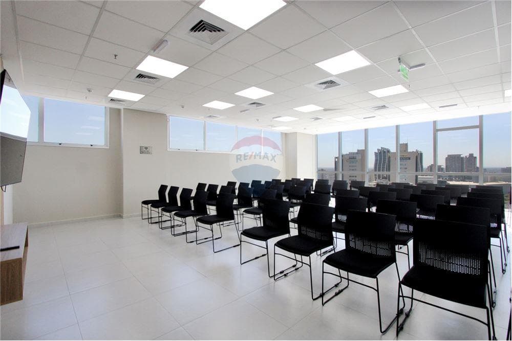 Oficina Corporativa de 515 m² en The Top Aviadores del Chaco, foto 4