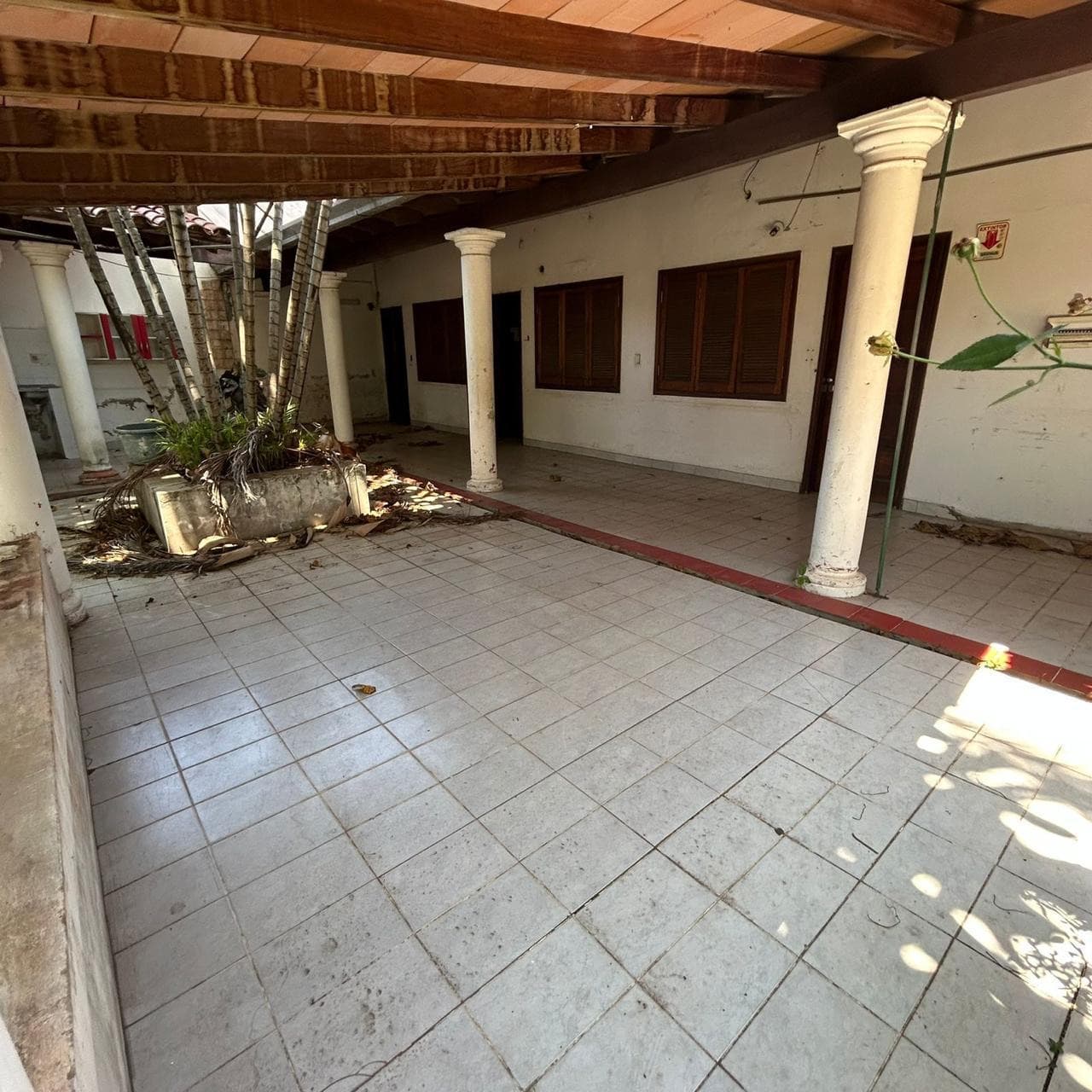 Edificio Con Oficinas para empresas En Asunción sobre Avenida España, foto 3