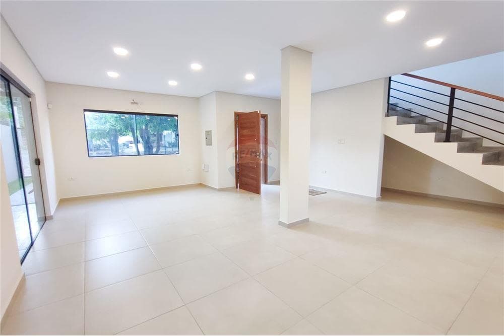 Duplex - Venta - Paraguay Central Villa Elisa, foto 2