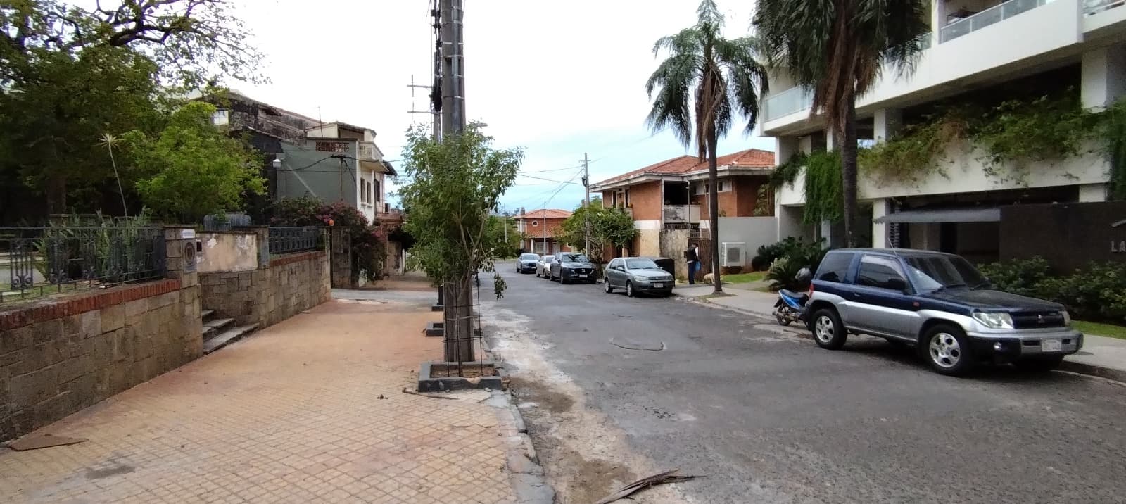 Propiedad en esquina, bº Las Mercedes – 318 m2 sup. Terreno, foto 3
