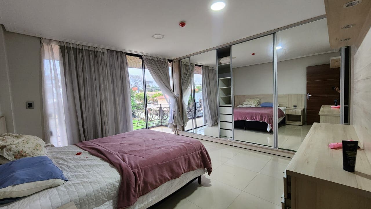 Departamento amoblado en cercanias al lago de la República, foto 3