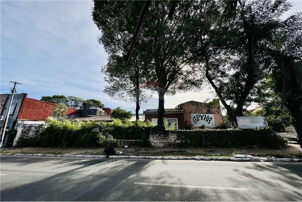 Terreno en esquina – barrio gral. Díaz / barrio obrero, foto 3