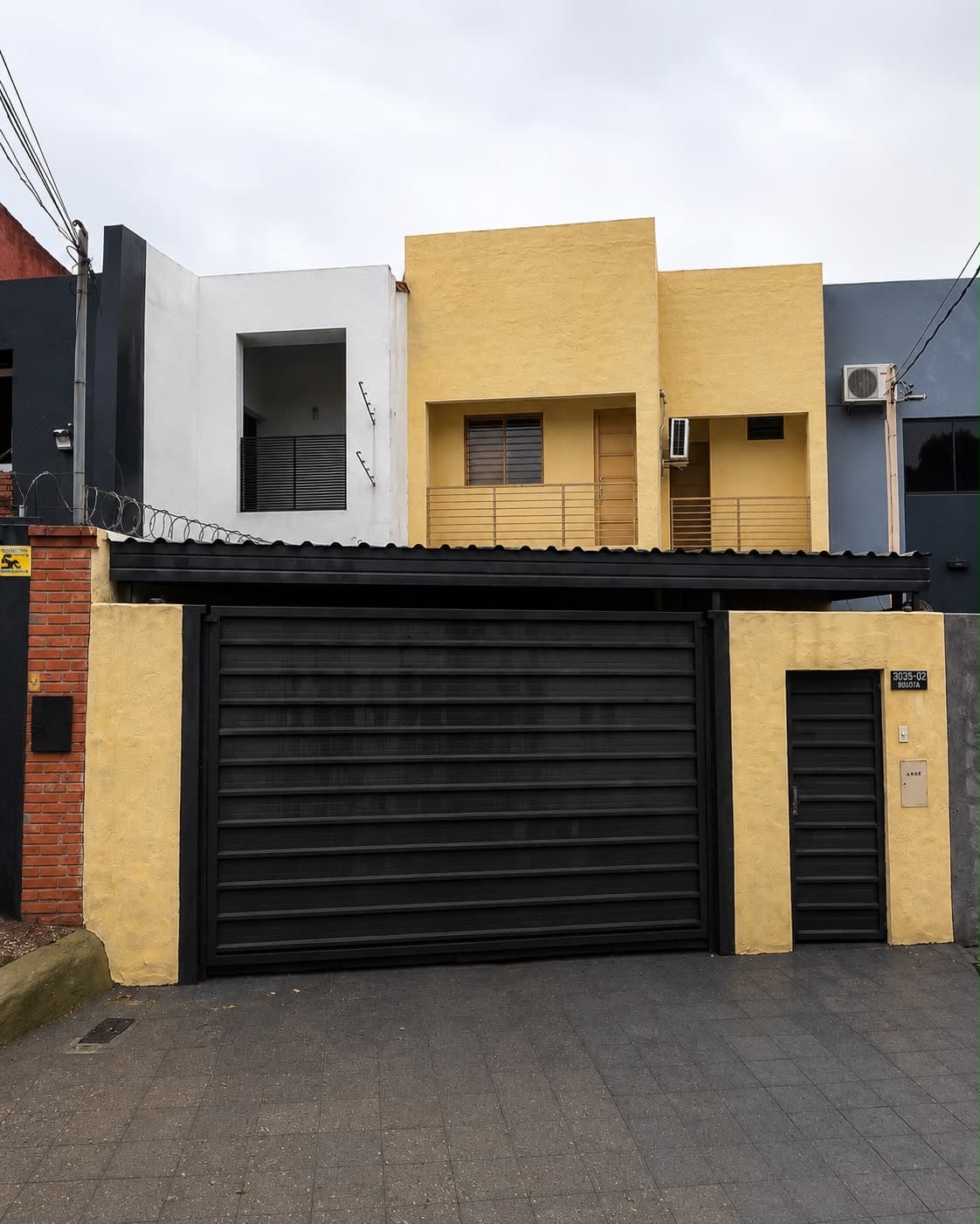 Alquilo duplex de 3 hab en lambare