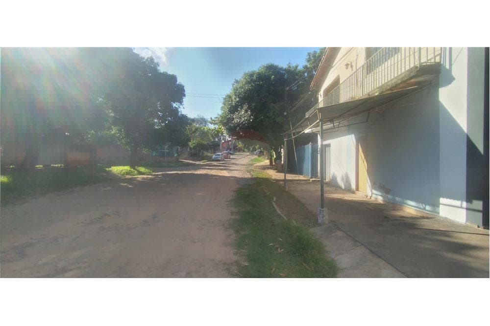 Terreno en esquina a 1 cuadra de Mcal. López, foto 4