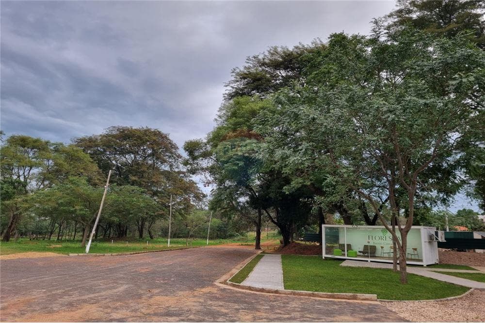 Barrio Cerrado FLORESTA-Terrenos de 370 M2, foto 2