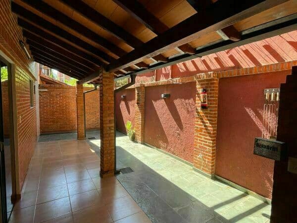 Dúplex en 4 Mojones con Quincho y 2 Cocheras – ¡Listo para Mudarse! (11178), foto 5