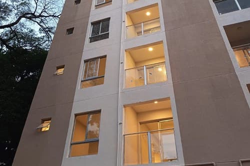 Departamento-Venta-Avda. Cacique Lambaré a metros de la Muni, Santa Rosa II