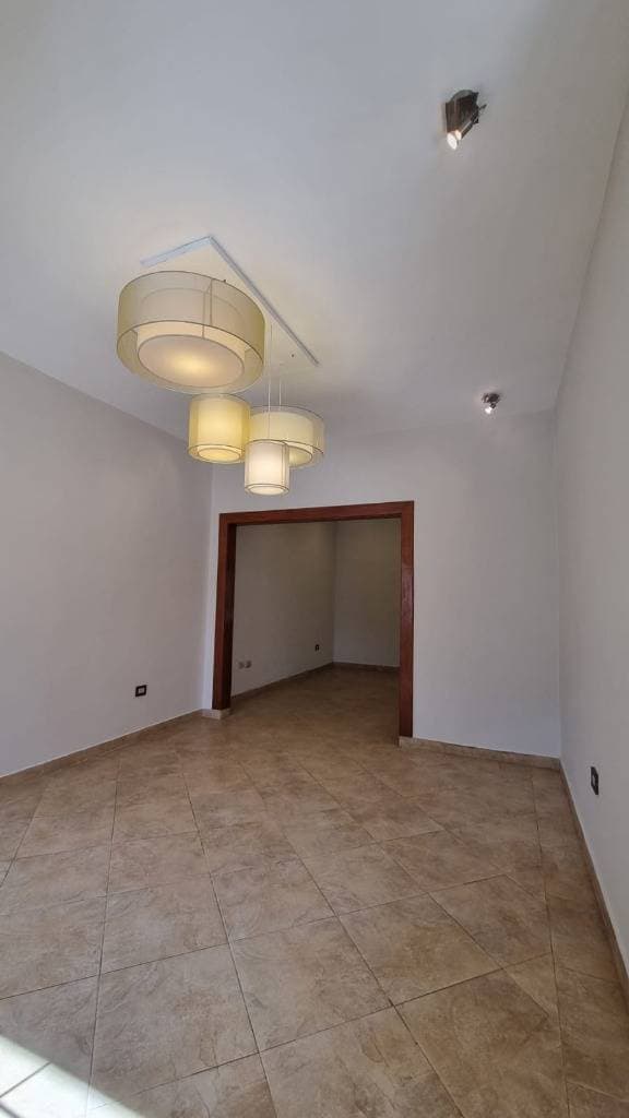 En venta hermosa casa en el barrio mburucuya, foto 4