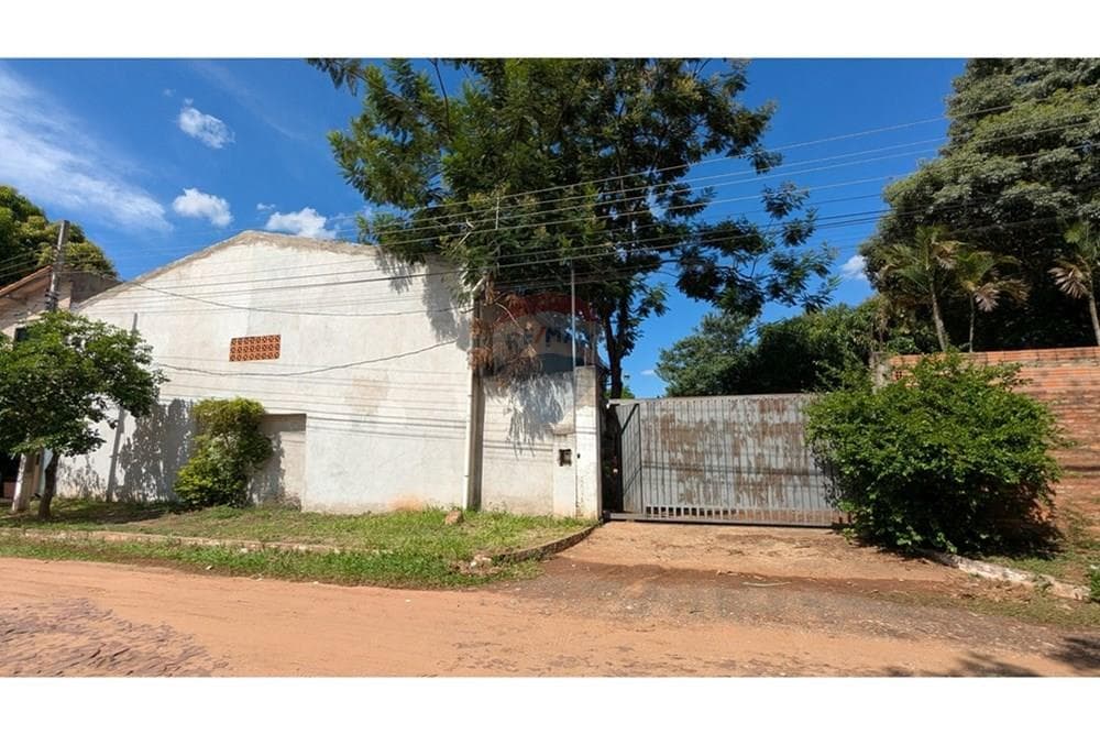 Vendo depósito en San Lorenzo