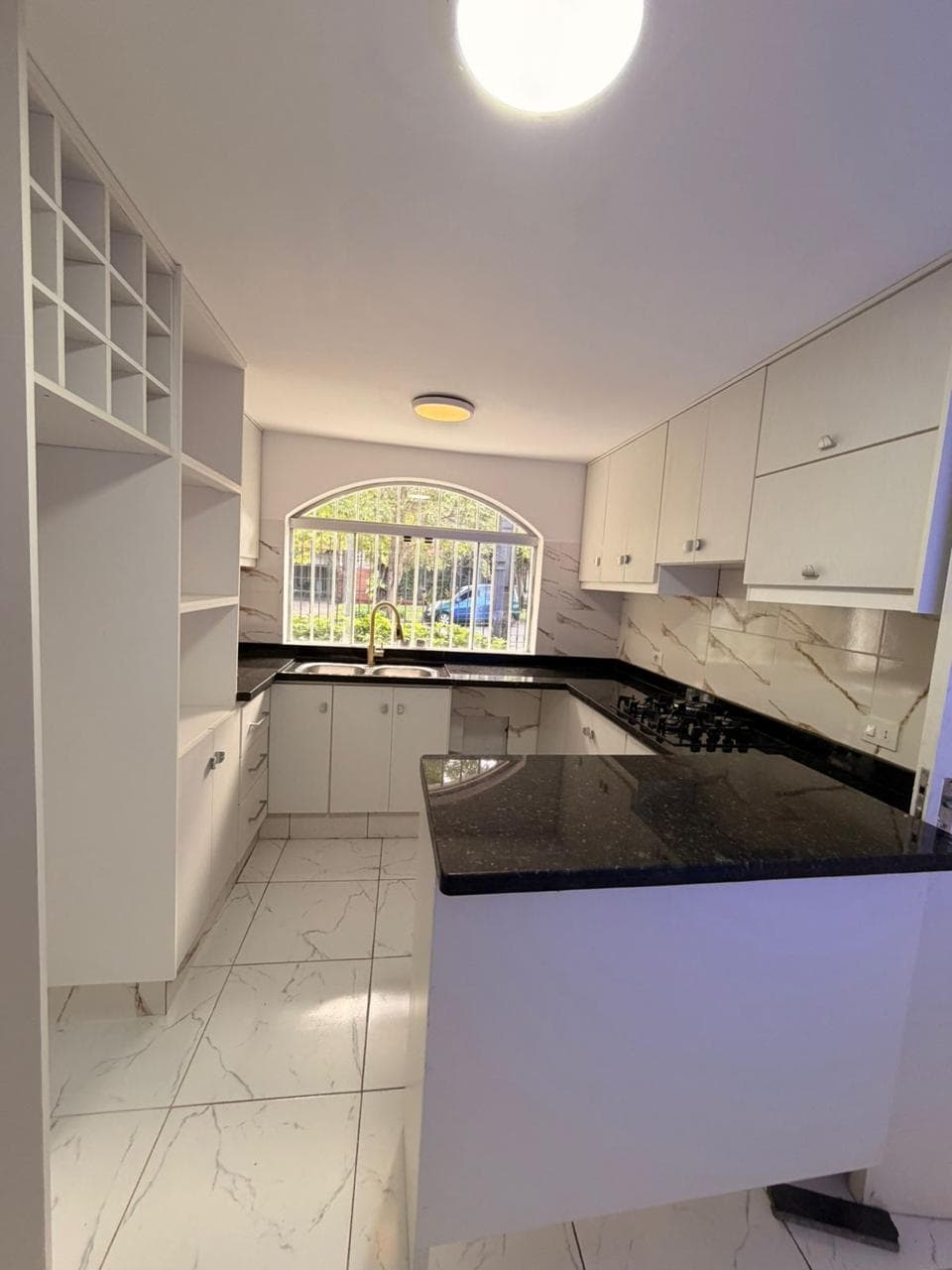 Casa en los laureles - 15.000.000 gs, foto 4