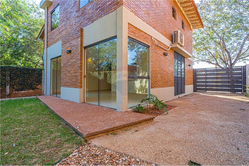 Dúplex zona Ñu Guasu, foto 2
