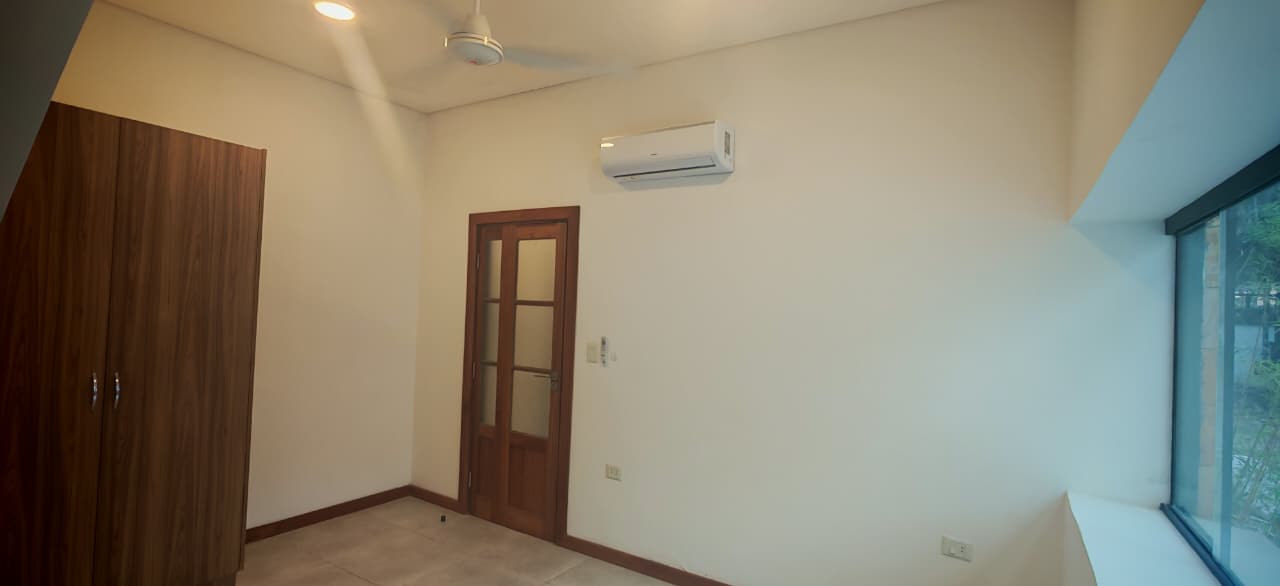 Departamento Amoblado de 1 Dormitorio en Las Mercedes | Gs. 4.300.000, foto 4