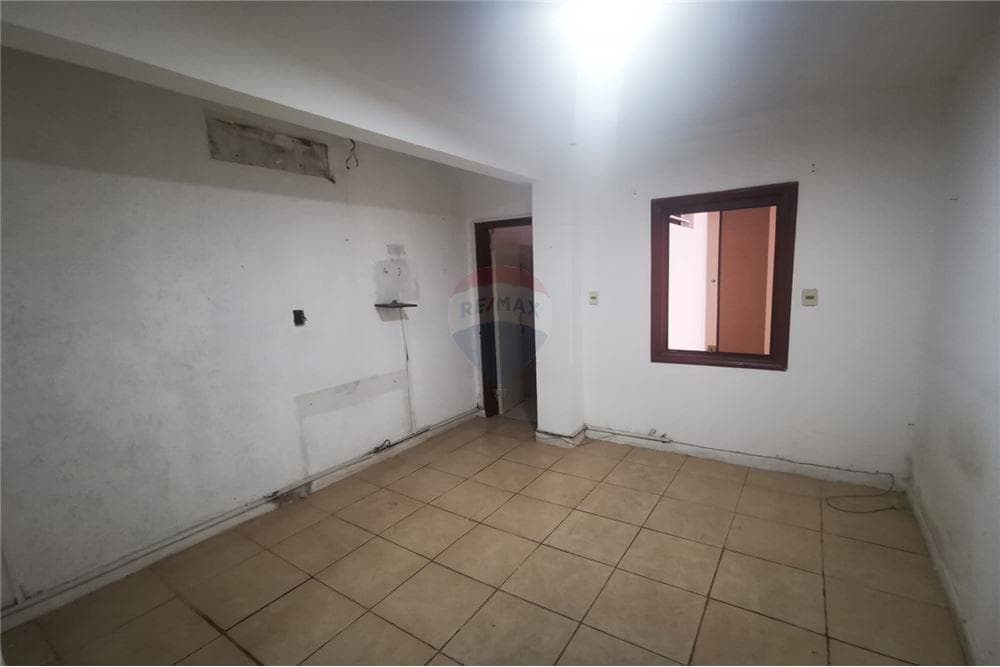 Local comercial amplio en Villa Morra, foto 3