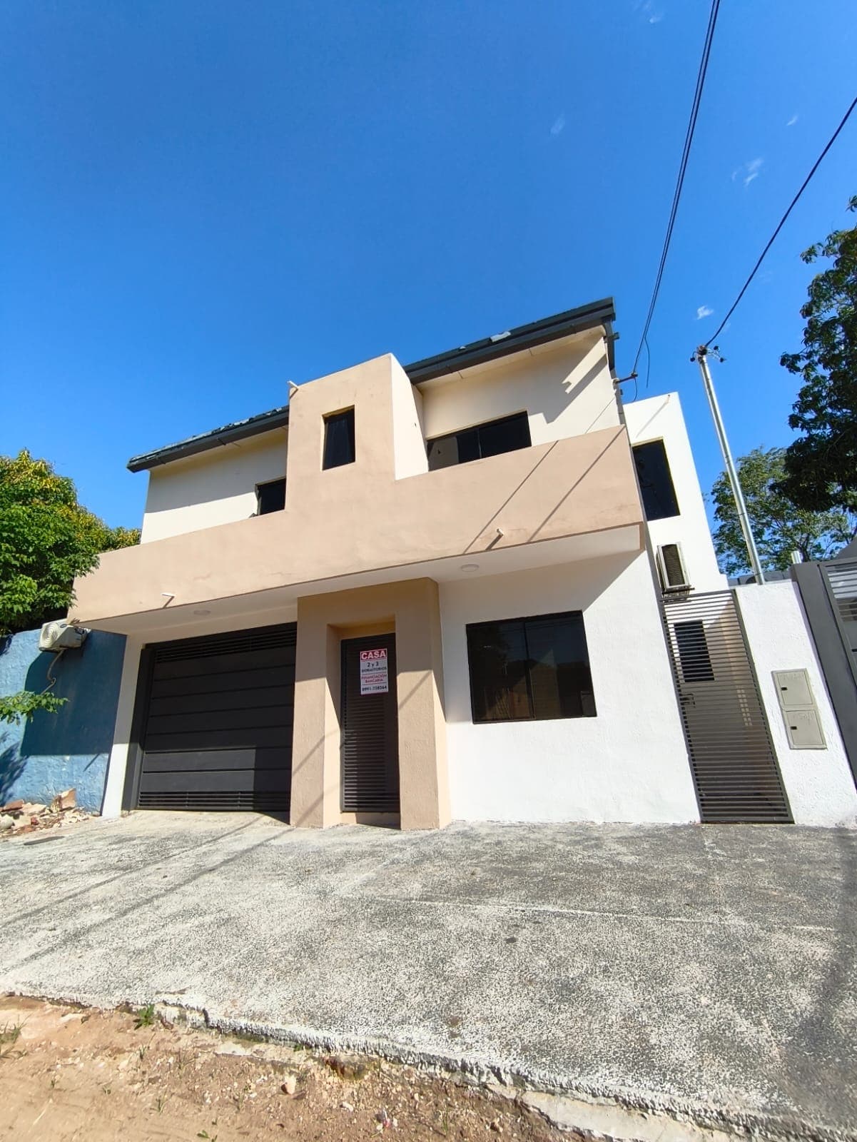 En venta casa en Mariano Roque Alonso!