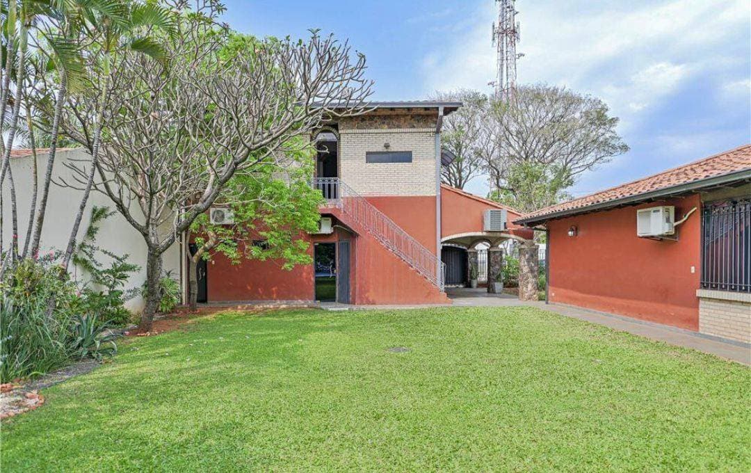 casa en zona Conmebol, foto 5