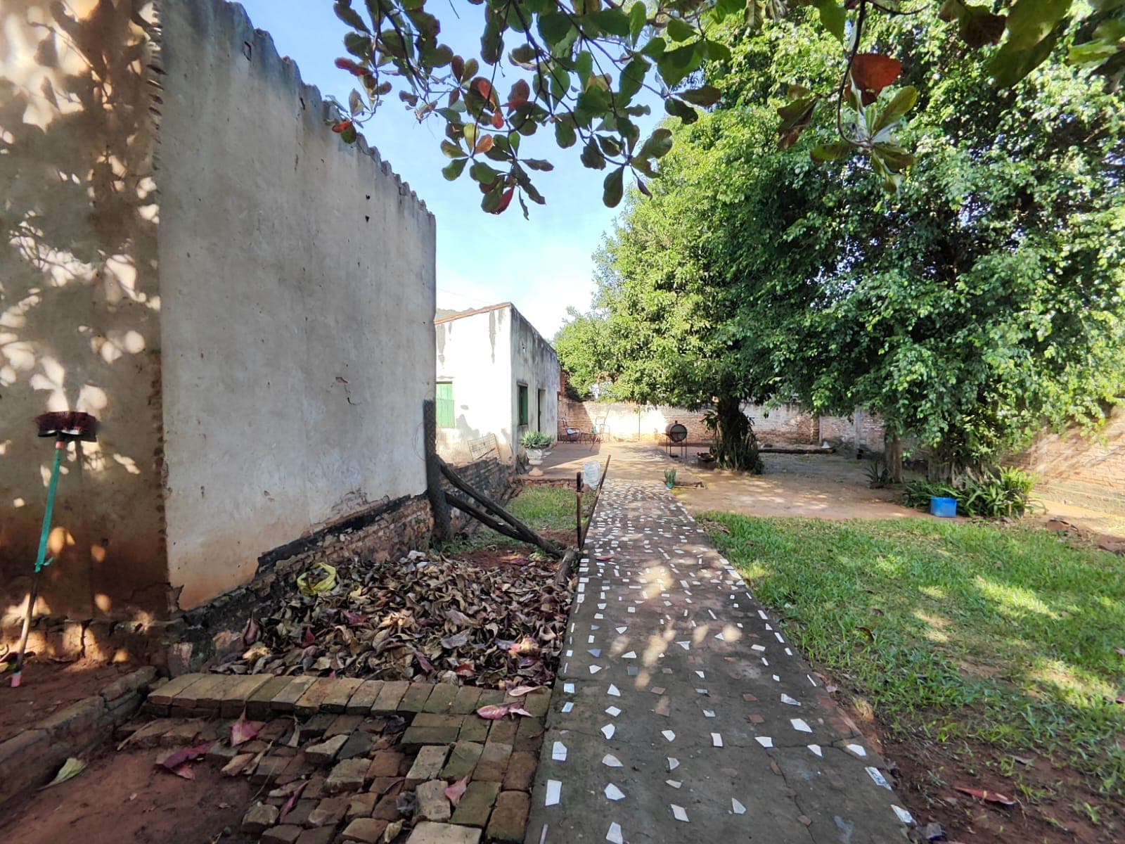casa a refaccionar en J Augusto Saldivar, foto 2