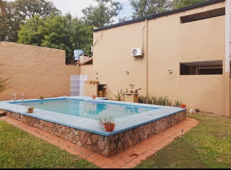 Casa en barrio cerrado la floresta Luque - id 50878, foto 2