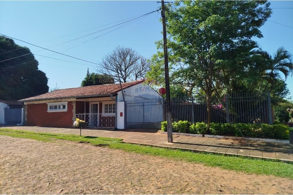 Casa - Venta - Ñemby, Paraguay, invierte en un nuevo hogar!